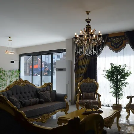 Coisin Royal Arnavutkoy