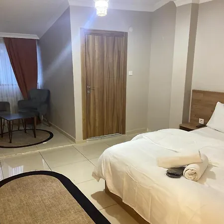 Coisin Royal Otel *